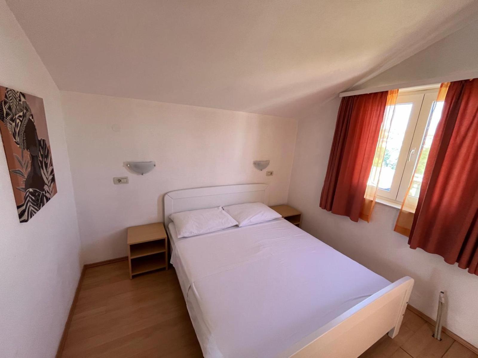 Apartmani Saldi Pakoštane Exterior foto