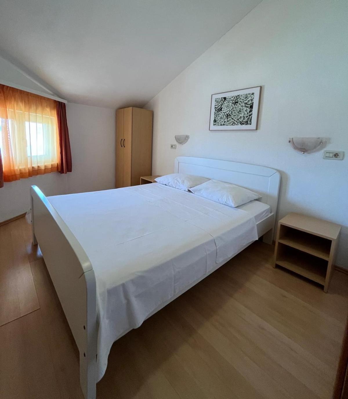 Apartmani Saldi Pakoštane Exterior foto